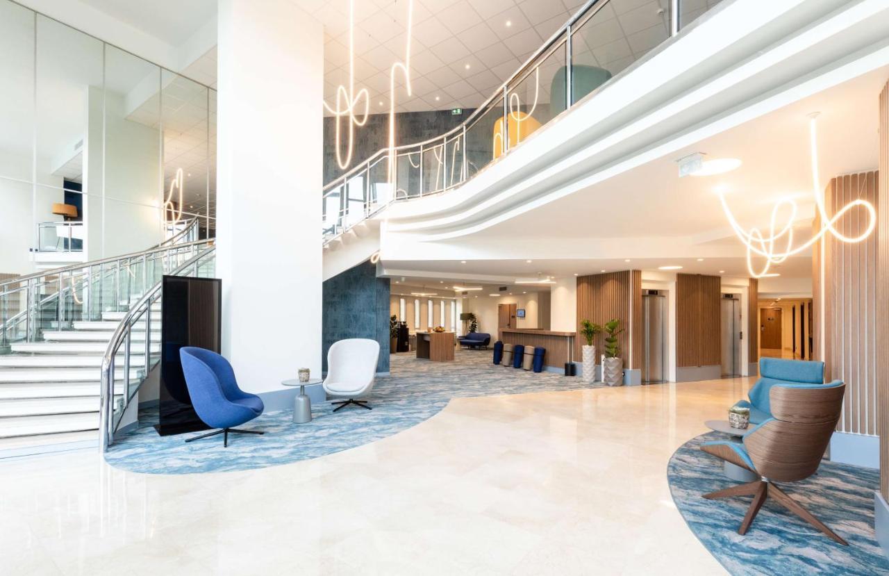 Radisson Airport 4* Nice